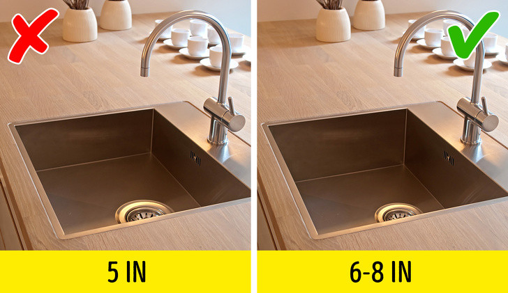  Bồn rửa bát bất tiện. Điều quan trọng nhất của bồn rửa bát là sự tiện lợi và dễ sử dụng. Nếu bạn thích bồn rửa tròn mà phải sử dụng bồn vuông sẽ khiến bạn khó chịu. Bồn rửa cần rộng rãi, độ sâu từ 16-18cm và làm bằng các vật liệu chịu nhiệt độ cao.