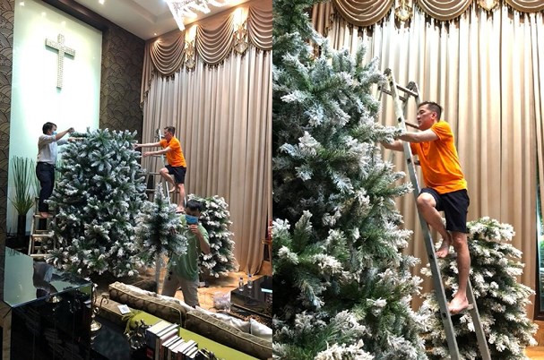 Cũng như mọi năm, mới đây, Đàm Vĩnh Hưng đã tự tay trang hoàng cho ngôi nhà cũng là trụ sở công ty của anh ở quận 10, (TP HCM) để đón Giáng sinh 2018. Ảnh: VTC.