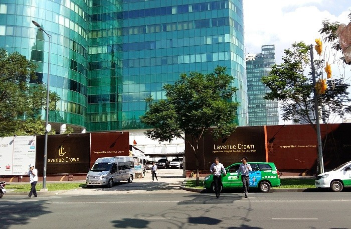 Năm 2010, 4 công ty thuộc Bộ Công Thương (sau này là cổ đông sáng lập Công ty CP Đầu tư Lavenue) đã chuyển nhượng cho Công ty TNHH Đầu tư Kinh Đô (nay là Công ty TNHH Đầu tư Kido) quyền đầu tư phát triển dự án trên khu đất 8-12 Lê Duẩn. Ảnh: Vietnamfinance.