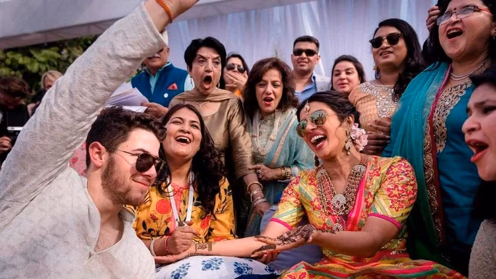 Hoa hậu Priyanka Chopra và ca sĩ Nick Jonasc mời hơn 200 bạn bè, người thân tới dự đám cưới tại đây. Bởi vậy, số tiền phòng lên tới 92.000 USD/đêm. Tổng cộng 5 đêm tại đây vào khoảng 461.000 USD. Ảnh: Komo.