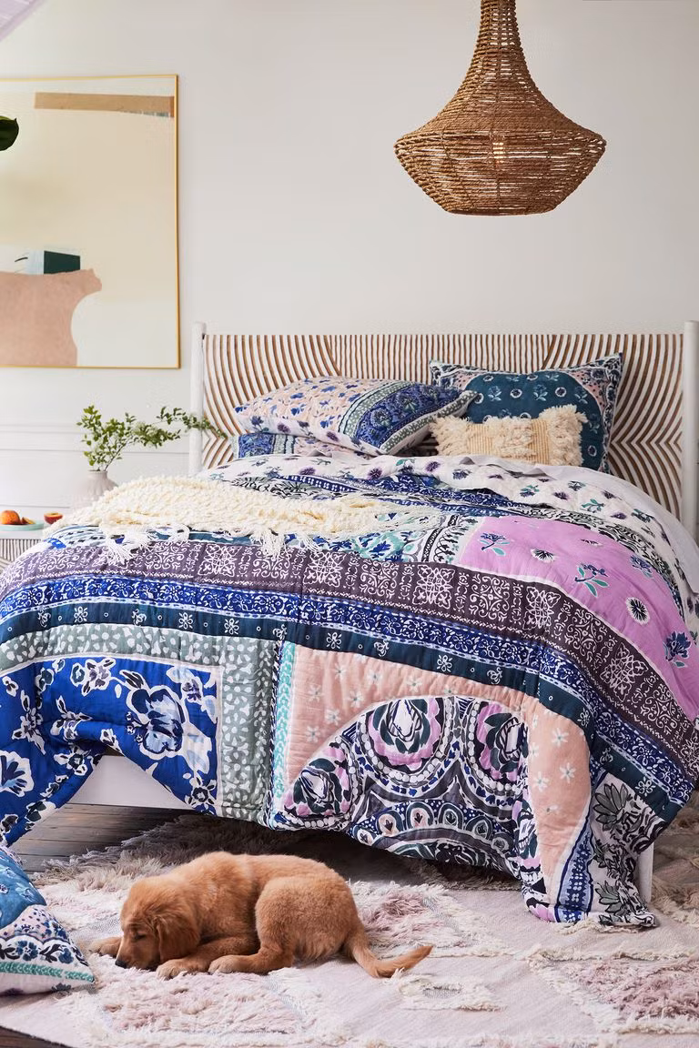 Thiết kế nội thất kiểu dân gian mộc mạc ngày càng được ưa chuộng.