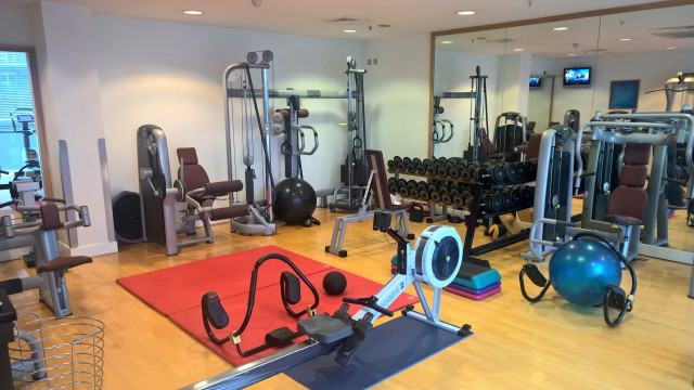 Phòng tập gym trong khách sạn có chương trình thẻ thành viên với chi phí 540 bảng Anh/năm (khoảng 16 triệu đồng). Ảnh: Lowry Hotel.