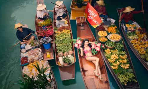 Vietjet Air lai tung tron bo lich bikini 2019 