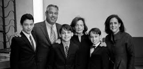 Trong khi đó, tất cả cổ phần tư nhân của IMF đều thuộc về gia tộc Rothschild. Ảnh: Rothschild Capital Partners.