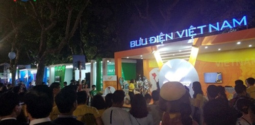 Ngày mua sắm trực tuyến Online Friday năm nay chú trọng vào các giải pháp về công nghệ, cũng như quy trình phối hợp với các doanh nghiệp để kiểm soát doanh nghiệp tham gia gắn với việc đăng ký sản phẩm chính hãng và đảm bảo nguồn gốc xuất xứ rõ ràng của sản phẩm. Ảnh: VOV.