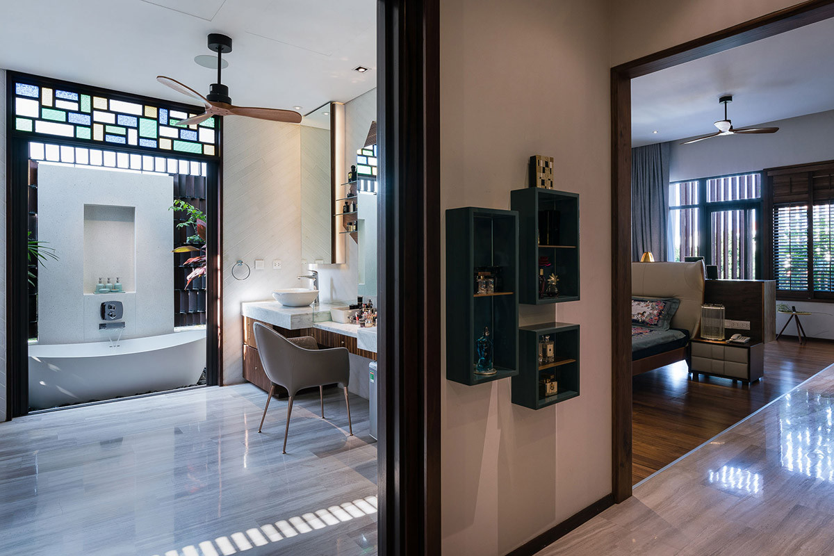 Bồn tắm hiện đại, gần gũi thiên nhiên.