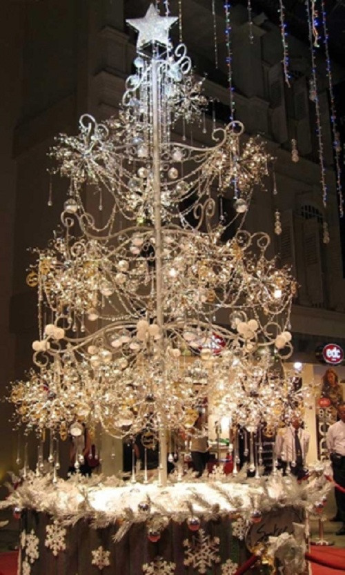Một cây thông Giáng sinh tại Washington trị giá 1 triệu USD. Ảnh: Mostluxuriouslist.