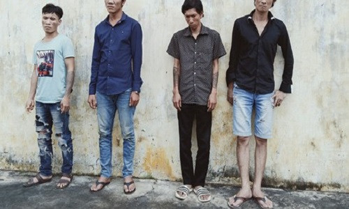 Vinh Long: Con nghien che tao sung de giai tri