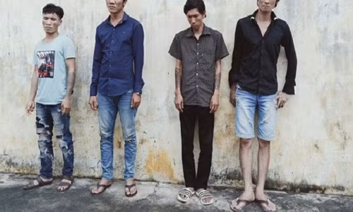 Vinh Long: Con nghien che tao sung de giai tri