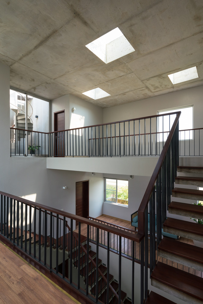 Tuy nhiên, thiết kế hiện đại đã tạo ra một không gian sống mới, khác biệt và gần gũi hơn với thiên nhiên.