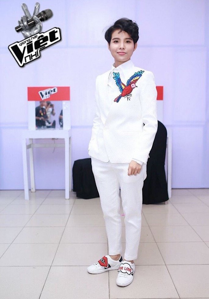 Đôi giày Blind For Love New Ace đến từ thương hiệu Gucci của Cát Tượng giá khoảng 700 USD (hơn 14 triệu đồng). Ảnh: VTC.