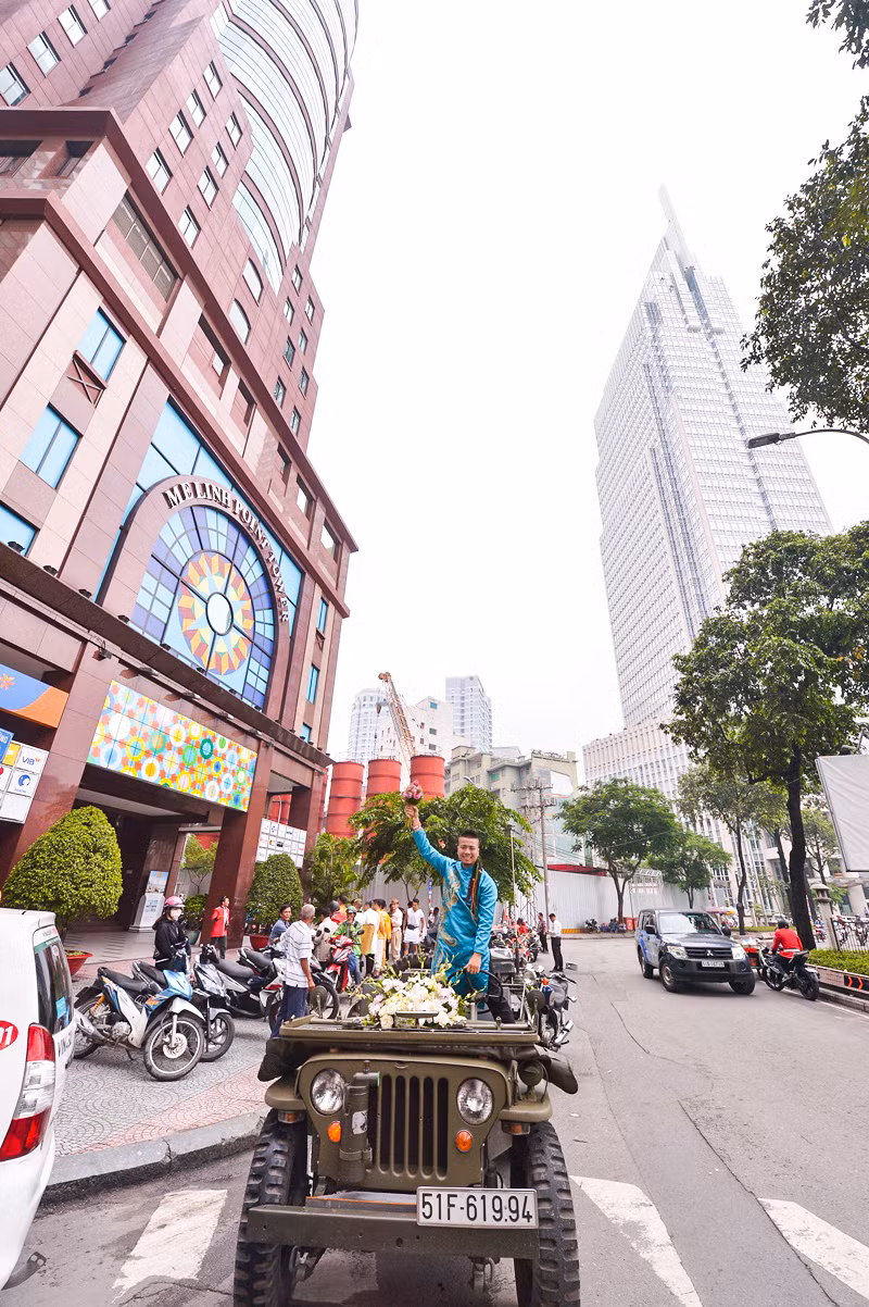 Sau nhiều tháng chuẩn bị kỹ lưỡng, Wang Trần và Thanh Nhân cuối cùng cũng đã về chung một nhà với một lễ cưới ấn tượng và đầy thú vị.