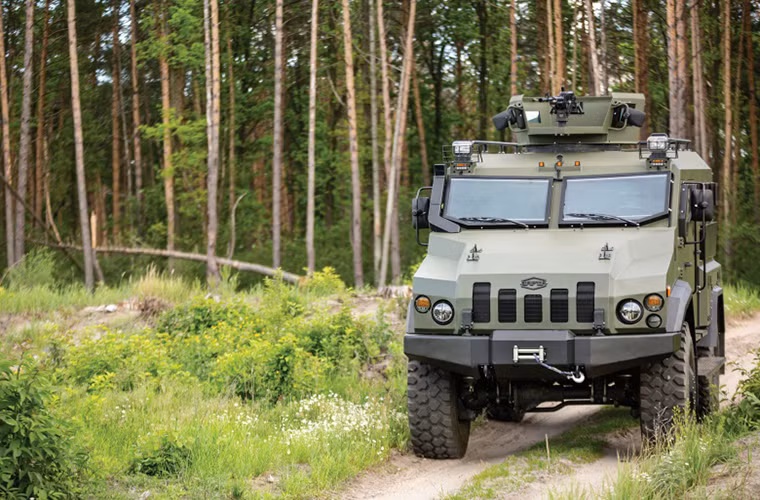 Varta là một trong những sản phẩm quốc phòng mới nhất của Ukraine bên cạnh các mẫu xe bọc thép khác của nước này như Kozak-2, BARS-8 và Saxon tất cả chúng đều sử dụng khung gầm bánh lốp tiêu chuẩn 4x4.