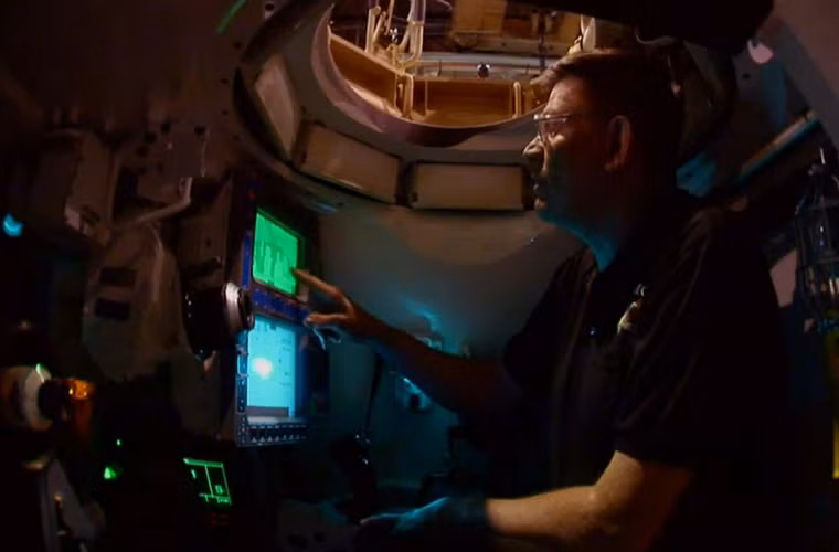 Một trong những lợi thế lớn của M1 Abrams là việc nó được trang bị các hệ thống hỗ trợ cho phép tác chiến hiệu quả hơn vào ban đêm - điều mà những chiếc xe tăng do Liên Xô sản xuất trước đó không có.