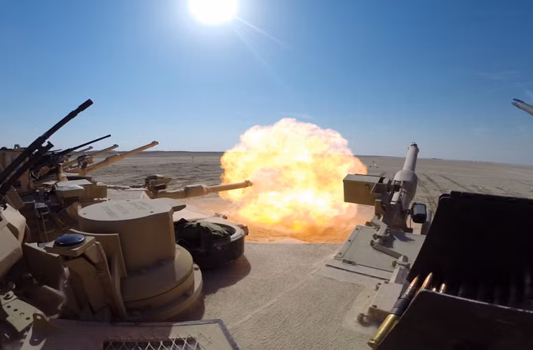 Cũng trong Chiến tranh Iraq 2003, một đơn vị tăng M1 Abrams từng tiêu diệt bảy chiếc T-72 của Iraq trên đường tiến về Baghdad mà không chịu bất cứ tổn thất nào.