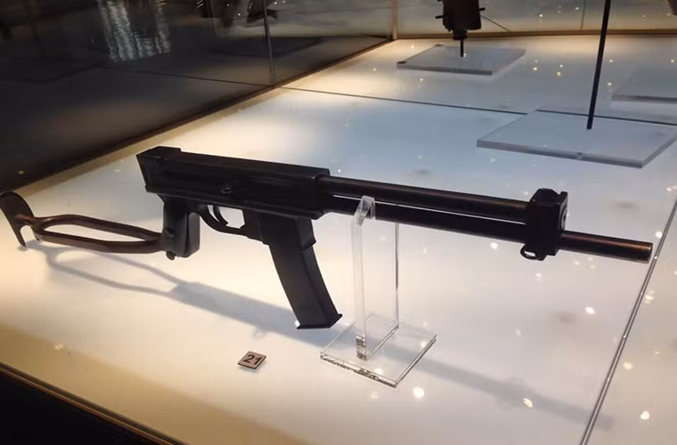 Kham pha kho sung co tai bao tang Tula Nga (2)