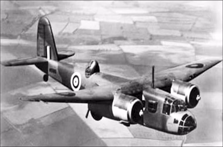 Vị trí tiếp theo thuộc về một mẫu máy bay khác của Anh là Blackburn Botha. Nó cơ bản là một dòng máy bay trinh sát nhưng được tích hợp thêm các nhiệm vụ như ném bom và chống ngầm. Tuy nhiên Blackburn Botha lại tỏ ra hoạt động kém hiệu quả, dù là một mẫu máy bay trinh sát nhưng thiết kế của nó lại thiếu các vị trí quan sát cho phi hành đoàn nhất là phần thân sau của máy bay.