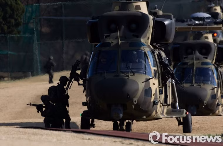 Hệ thống động cơ chính của Kuh-1 Surion là 2 động cơ Samsung Techwin T700-ST-701K do Samsung Techwin sản xuất với tỉ lệ nội địa hóa khá cao với công suất lên đến 1.647shp mỗi chiếc. Nguồn ảnh: Sina