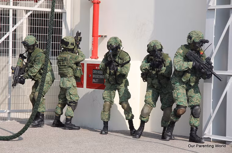 Tạp chí quân sự Jane’s dẫn lời Bộ trưởng Quốc phòng Singapore Ng Eng Hen, lực lượng đặc nhiệm chống khủng bố thuộc Lực lượng Vũ trang Singapore sẽ trải qua quá trình cải tổ và tái trang bị lại lớn nhất từ trước tới nay nhằm đối phó với các mối đe dọa tiềm năng từ nguy cơ bị tấn công khủng bố.