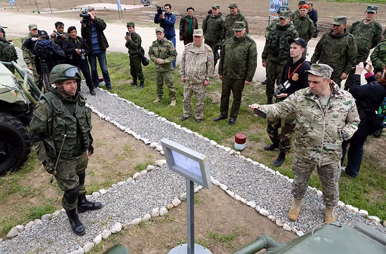 Tại Poisk-2016 lần này Nga cũng giới thiệu một số mẫu phương tiện quân sự dành cho các đơn bị đặc nhiệm và các phương tiện này cũng được sử dụng trong tập trận. Nguồn ảnh: Bộ Quốc phòng Nga