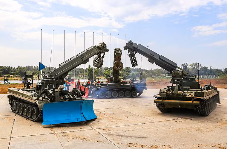 Theo Bộ Quốc phòng Nga đưa tin cho hay, 10 ngày tranh tài phần thi "Engineering Formula" dành cho các đội công binh tham gia Army Game 2016 đã chính thức kết thúc với chiến thắng chung cuộc dành cho đại diện của Nga.