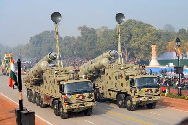 An Do rat muon ban ten lua BrahMos cho Viet Nam, DNA