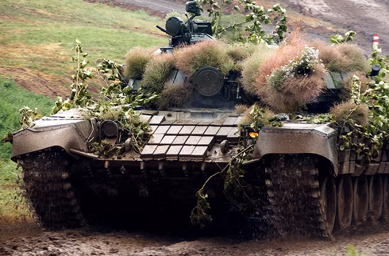 Hiện tại dù đã đưa vào trang bị T-72B3 nhưng vẫn còn rất nhiều đơn vị tăng thiết giáp của Nga vẫn còn sử dụng T-72BV đã phần là nằm ở các khu vực không có tính chiến lược hoặc đang được chờ được thay thế hoặc nâng cấp.