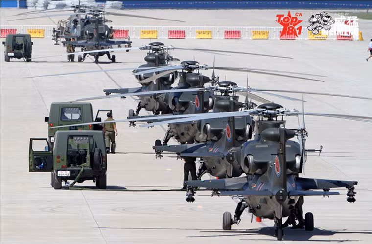 Cũng theo tờ báo này của Trung Quốc, trực thăng tấn công WZ-10 được Bắc Kinh đưa vào trang bị từ năm 2012 được thiết kế chuyên về khả năng chống tăng và hỗ trợ hỏa lực cho các đơn vị mặt đất từ trên không. Tuy nhiên với biến thể nâng cấp mới WZ-10 còn có cả khả năng không chiến với hệ thống trang thiết bị điện tử và vũ khí mới.