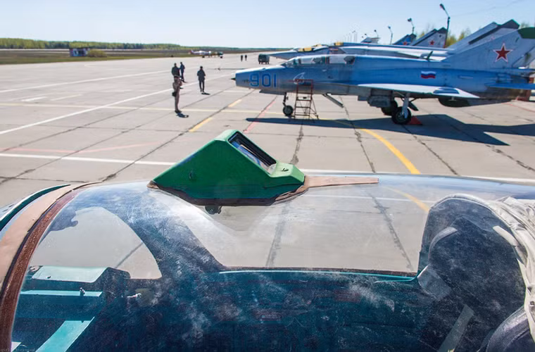 Ngoài MiG-21, Sokol còn là nơi sản xuất các dòng máy bay chiến đấu đình đám khác của Không quân Liên Xô và Nga sau này như tiêm kích MiG-29UBT, tiêm kích đánh chặn siêu âm MiG-31BM.