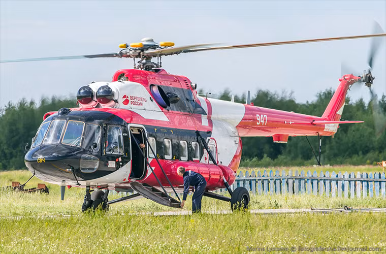 Không chỉ đáp ứng nhu cầu quân sự, Kazan còn sản xuất cả các phiên bản trực thăng Mi-17 dành cho dân sự. Ví dụ như mẫu Mi-171A2 rất đẹp trong bức ảnh này. Nguyên mẫu Mi-171A2 bắt đầu bay thử nghiệm từ năm 2014.