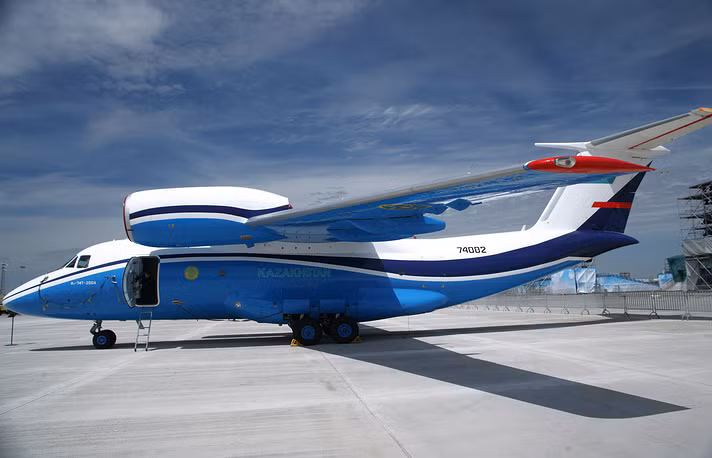 Máy bay AN-74 của Không quân Kazakhstan (Nguồn: Itar-tass).