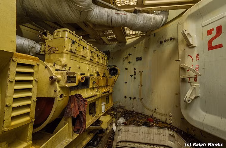 Một quả tên lửa đạn đạo R-36 dài 32m, nặng gần 210 tấn và được trang bị động cơ đẩy sử dụng nhiên liệu lỏng hai giai đoạn.