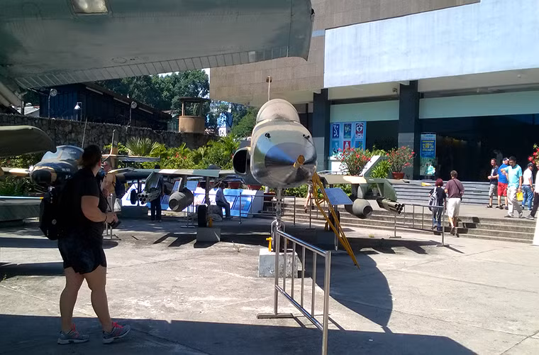 F-5E là một trong những dòng máy bay chiến đấu chủ lực được Không quân Đế quốc Mỹ và VNCH sử dụng trong suốt Chiến tranh Việt Nam. Sau năm 1975, Không quân Nhân dân Việt Nam cũng tái sử dụng những chiếc F-5E trong chiến dịch phản công biên giới Tây-Nam.