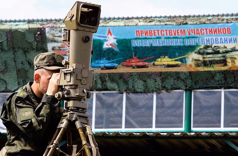 Trong khi đó đứng đầu phần thi Suvorov Attack là đại diện của Hạm đội Thái Bình Dương, vị trí thứ hai thuộc về Quân khu phía Đông và đứng ba là đại diện của Học viện quân sự Viễn Đông.