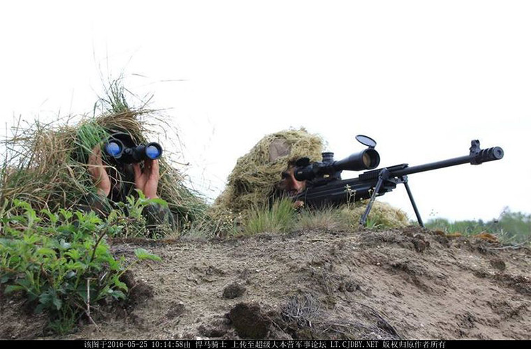 Từ năm 1954 đến 1978, Trung Quốc đã viện trợ cho Albania hơn 100 tỷ Nhân dân Tệ và là quốc gia nhận viện trợ nhiều nhất từ Bắc Kinh trong khu vực Bán đảo Balkan trong năm 1978.