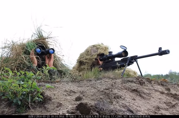 Từ năm 1954 đến 1978, Trung Quốc đã viện trợ cho Albania hơn 100 tỷ Nhân dân Tệ và là quốc gia nhận viện trợ nhiều nhất từ Bắc Kinh trong khu vực Bán đảo Balkan trong năm 1978.