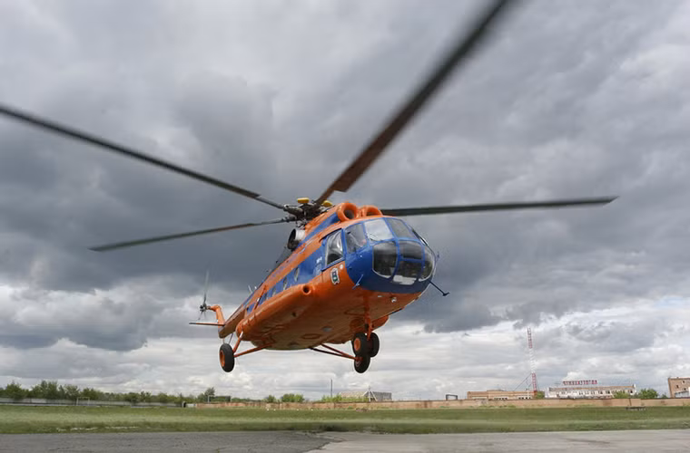 Mi-8T của Bộ Tình trạng Khẩn cấp Kazakhstan.