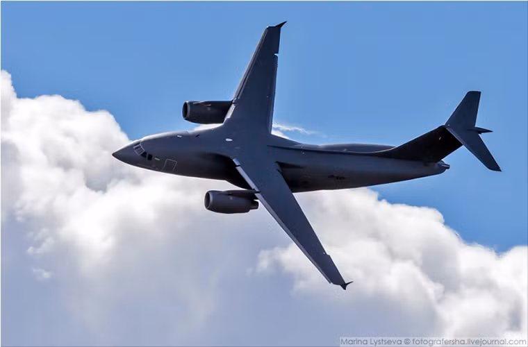 Hiện tại Ukroboronprom đã dành được đơn đặt hàng ít nhất 10 chiếc An-178 trong đó có hai chiếc được đặt mua từ Trung Quốc, một số quốc gia khác trên thế giới cũng đang rất quan tâm tới dòng máy bay vận tải này như Iraq và Saudi Arabia.