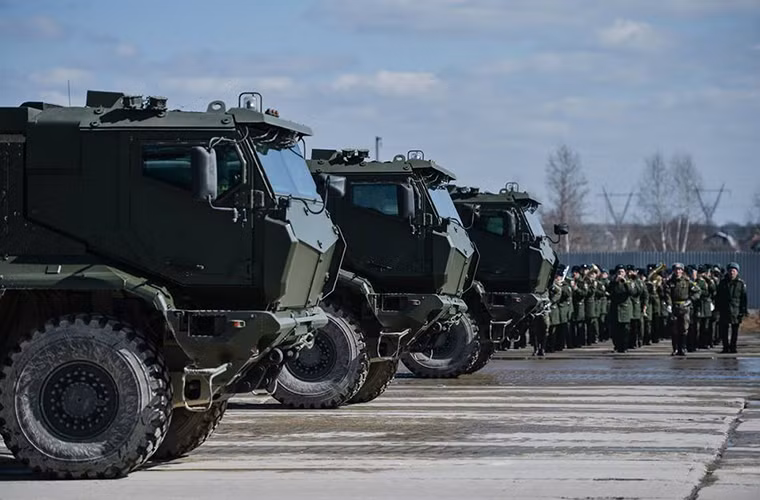 Xe bọc thép kháng mìn KAMAZ-63.968 Typhoon-K của Quân đội Nga. Nguồn ảnh: Star