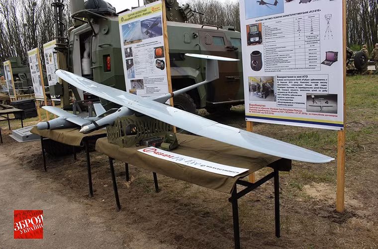 Mẫu UAV Fly Eye do công ty WB Electronics của Ba Lan sản xuất có trong biên chế Quân đội Ukraine.