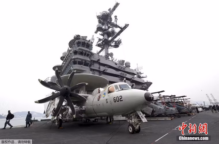 Việc Mỹ điều động biên đội tàu sân bay USS John C. Stennis đến tham gia tập trận tại Hàn Quốc một lần nữa tái khẳng định lập trường của Washington về cam kết bảo vệ “đồng minh” của nước này tại Bán đảo Triều Tiên. Bất chấp mọi đe dọa từ phía Triều Tiên kể cả việc nước này sử dụng vũ khí hạt nhân.