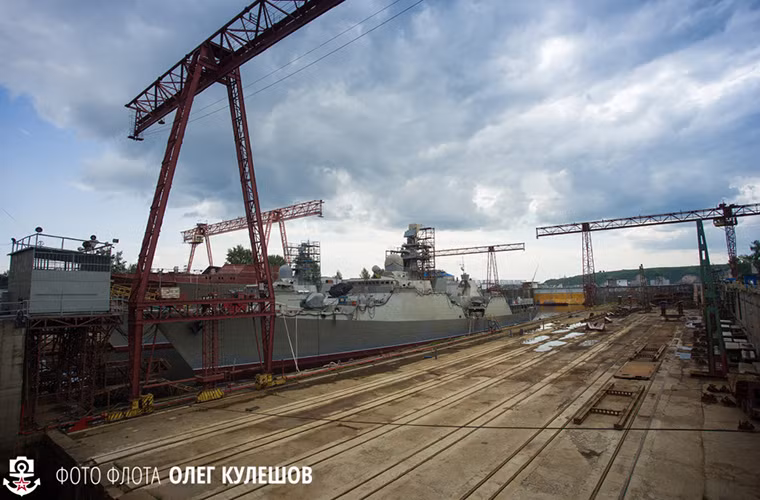 Hiện tại chỉ có Hải quân Nga và Hải quân Việt Nam là hai nước duy nhất được trang bị các tàu hộ vệ tên lửa lớp Gepard, trong đó Nga duy trì hai chiếc ở Hạm đội Caspian và số còn lại là của Việt Nam.