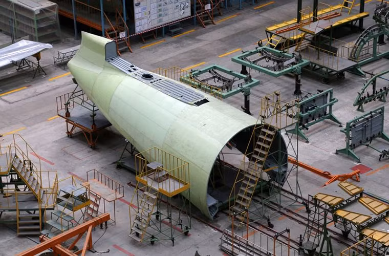 Với hàng loạt nâng cấp mới do đó sẽ khá dễ hiểu khi Il-476 có khả năng mang theo tới 60 tấn hàng hóa thay vì chỉ 48 tấn như các phiên bản Il-76 trước đó.