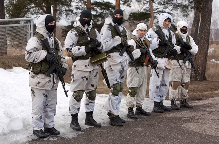 Nhờ thông tin từ các đơn vị trinh sát đặc biệt này mọi ý định gây hấn của các thế lực thù địch đối với nước Nga sẽ được trung tâm chỉ huy tiền tuyến của Quân đội Nga phân tích hóa giải và ngăn chặn kịp thời.