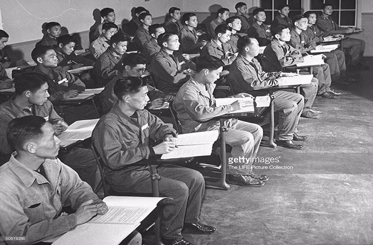 Trong suốt 8 năm kháng chiến chống Nhật Bản, Không quân Trung Hoa Dân Quốc đã bắn hạ 1.226 máy bay Nhật Bản và làm bị thương 230 chiếc khác cùng với đó là phá hủy hơn 8.500 phương tiện quân sự các loại. Đây được xem là một nổ lực rất lớn từ Không quân Trung Hoa Dân Quốc khi họ luôn bị bao vây bởi lực lượng không quân áp đảo hơn từ phía Nhật Bản.