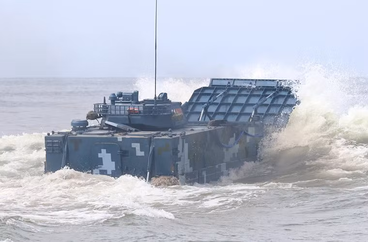 “Marine Troopers-2016” chỉ là một phần thi trong hội thao quân sự quốc tế Army Game 2016 do Bộ Quốc phòng Nga tổ chức, trong phần thi dành cho lực lượng lính thủy đánh bộ năm nay có sự tham gia của năm nước gồm Nga, Trung Quốc, Iran, Kazakhstan và Venezuela.