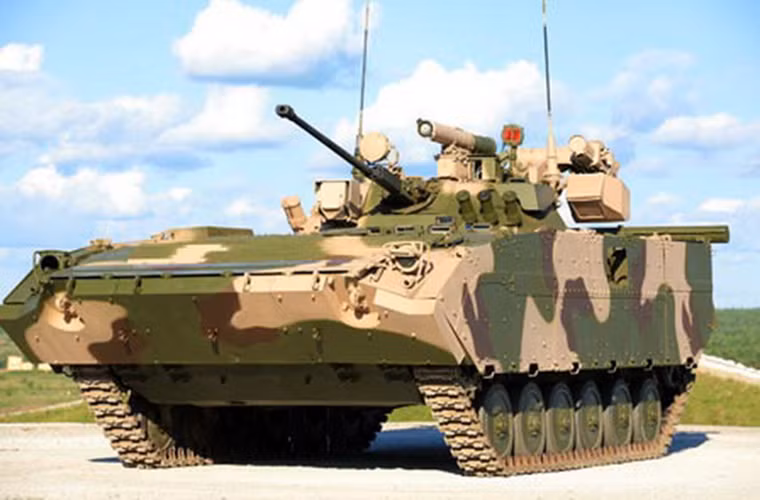 Chưa hết, Ấn Độ cũng có bản nâng cấp BMP-2 của riêng mình là BMP-2K được phát triển với sự hổ trợ từ các công ty quốc phòng từ bên ngoài và một số công ty quốc phòng nội địa của Ấn Độ.