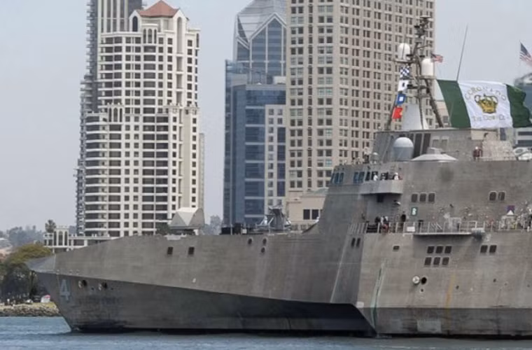 Cũng theo Hải quân Mỹ, tàu chiến ven bờ USS Coronado đã rời cảng quê nhà ở San Diego, California vào hôm 22/6 và trên đường di chuyển đến Hawaii để tham gia RIMPAC – 2016 đợt tập trận hải quân thường niên lớn nhất thế giới diễn ra trên khu vực vùng biển Thái Bình Dương. Đặc biệt, tại đây USS Coronado sẽ tiến hành phòng thử nghiệm tên lửa Harpoon như một phần của hoạt động diễn tập bắn đạn thật.