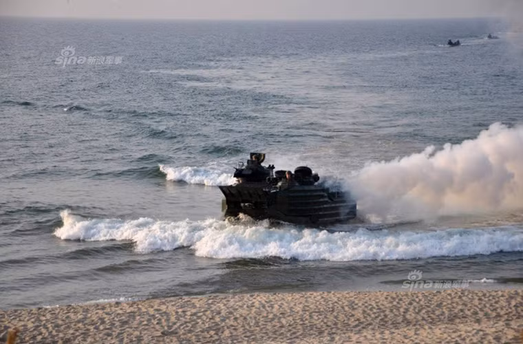 Theo hãng thống tấn TASS đưa tin cho hay, đợt tập trận chung mang tên “Sea Breeze – 2016” (Cơn gió biển) giữa Hải quân Mỹ, Ukraine và một số quốc gia đồng minh đã kết thúc vào cuối tháng vừa rồi. Và đợt tập trận này được cho là một hành động khiêu khích đối với Nga khi nó diễn ra tại phía tây bắc Biển Den trong khu vực Odessa và Nikolayev áp sát biên giới Nga cụ thể hơn là Bán đảo Crimea.