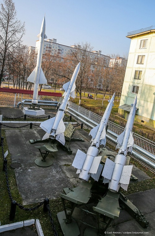 Dàn tên lửa phòng khòng tại bảo tàng Balashikha khi nhìn từ trên cao.